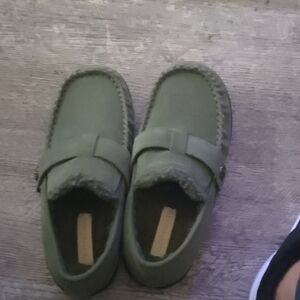 REVITALIGN Olive Moccasins